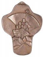 Kommunionkreuz aus Bronze - Boot. Zur Anzeige der Produktdetails bitte anklicken.